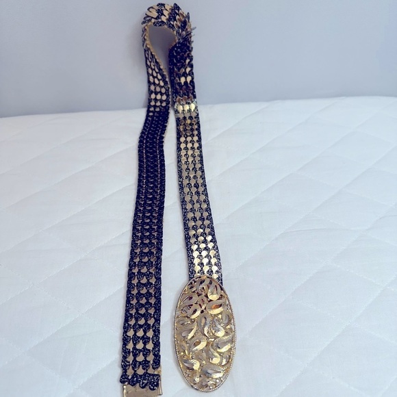Womens Belt Black And Gold Shiny Flashy Adjustable Buckle Length 32”, Width 1” main image 6